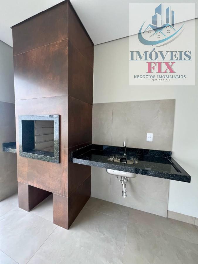 Casa à venda com 3 quartos, 324m² - Foto 4