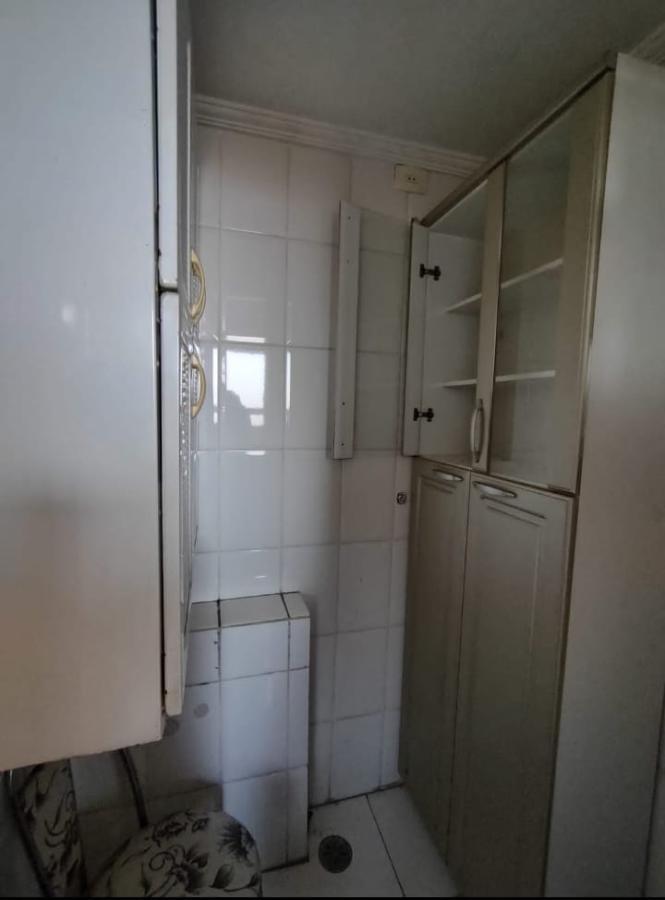 Apartamento à venda com 3 quartos, 94m² - Foto 18