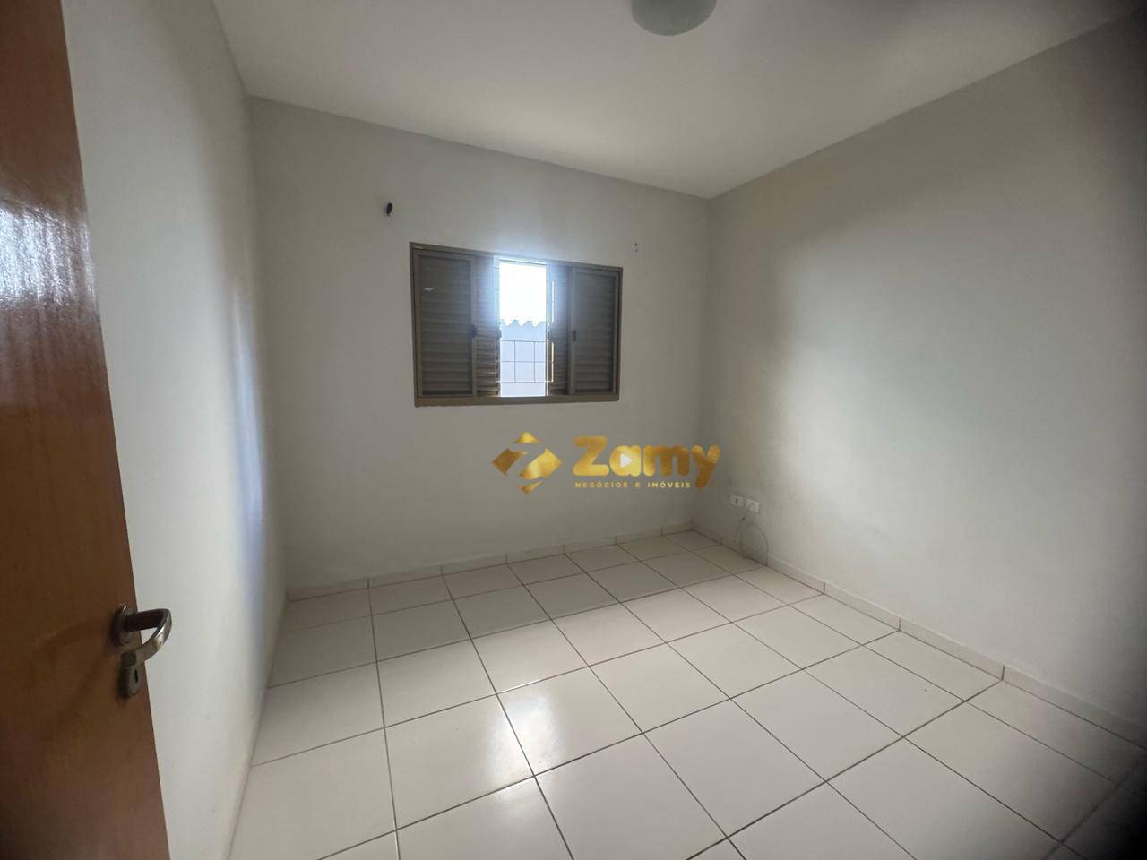 Casa à venda com 3 quartos, 148m² - Foto 3