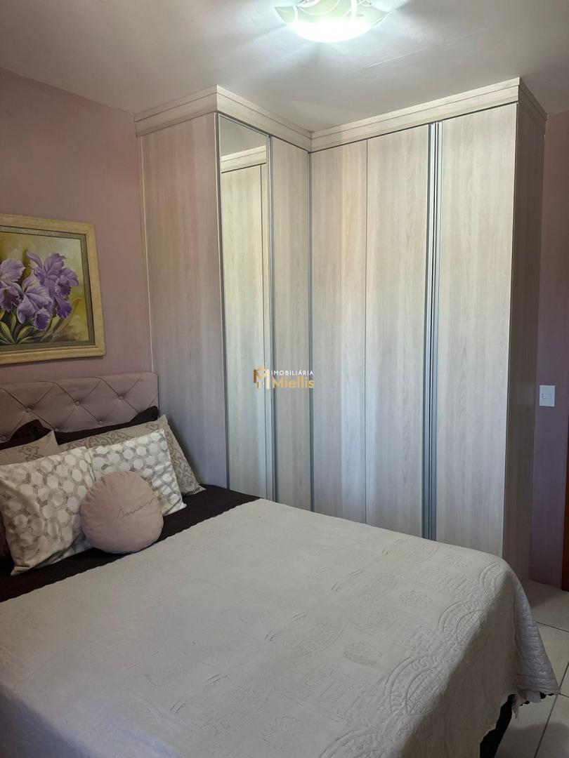 Casa à venda com 2 quartos, 52m² - Foto 13