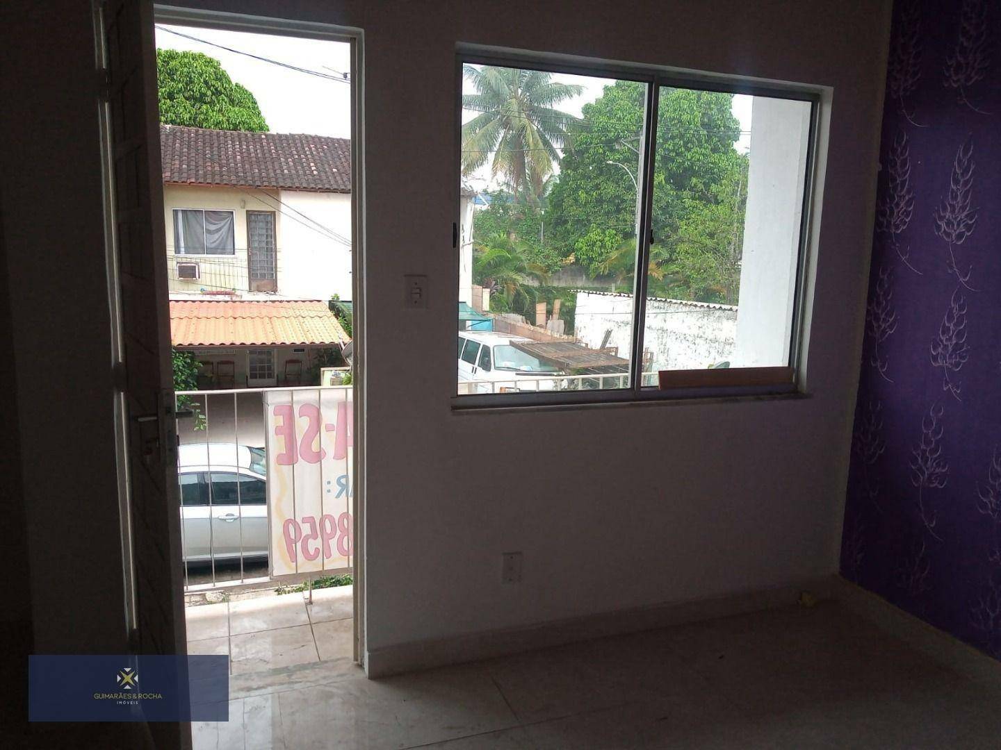 Casa à venda com 2 quartos, 60m² - Foto 9