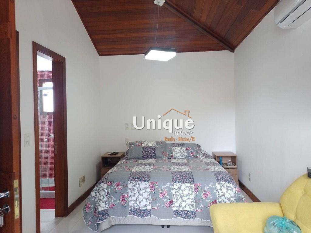 Casa de Condomínio à venda com 4 quartos, 195m² - Foto 17