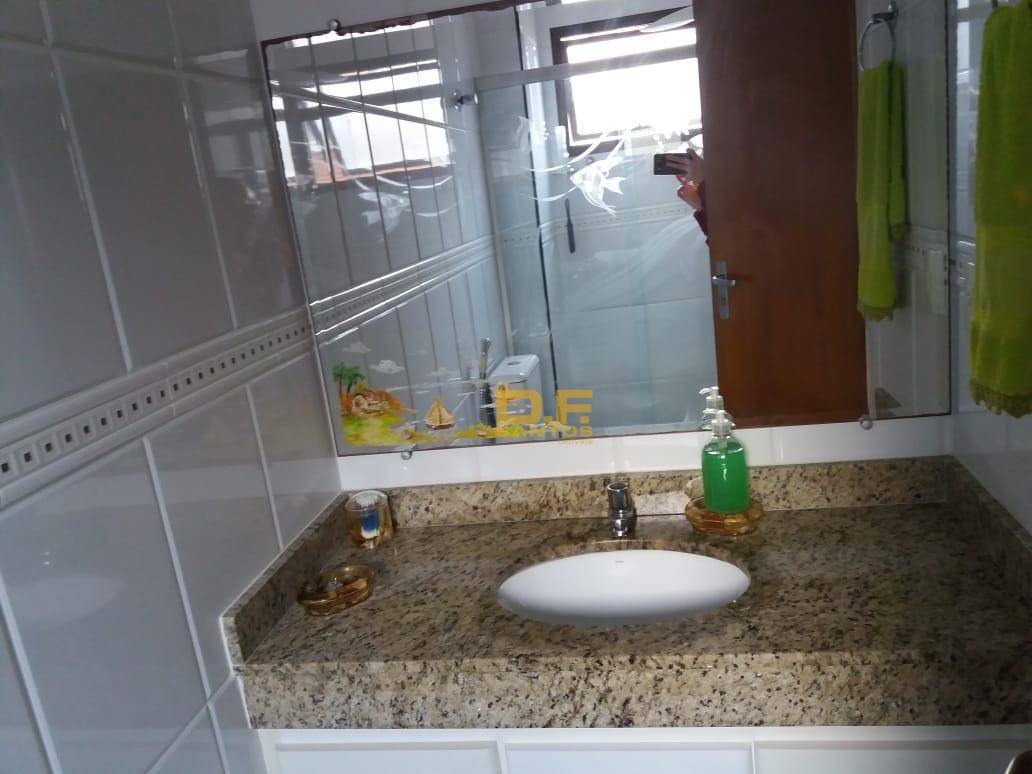 Apartamento à venda com 3 quartos, 120m² - Foto 18