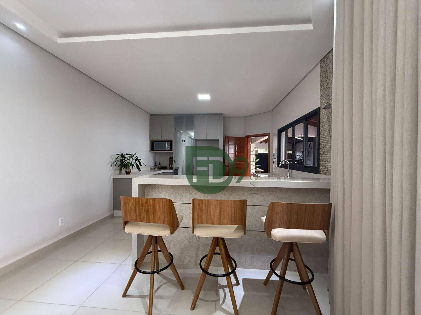 Casa à venda com 3 quartos, 225m² - Foto 21