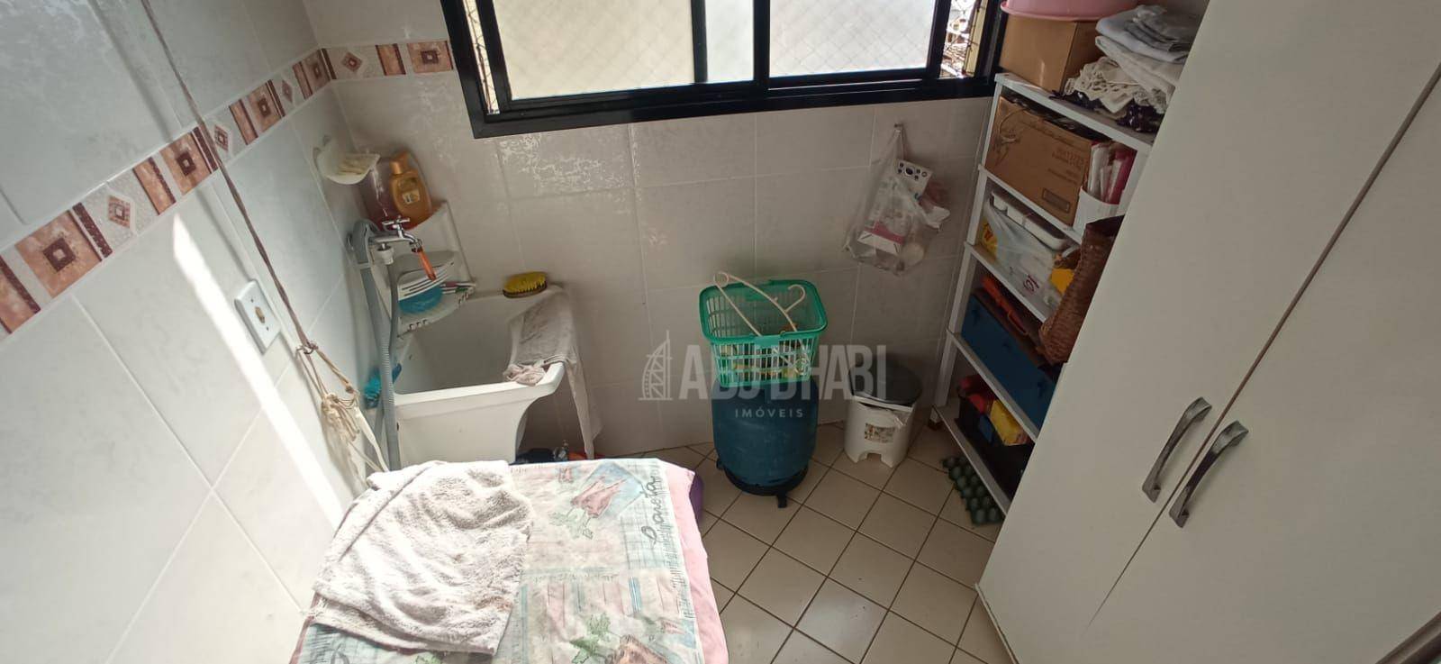 Apartamento à venda com 2 quartos, 93m² - Foto 8