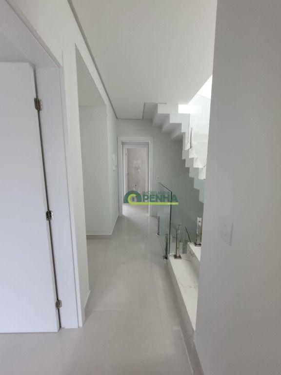 Sobrado à venda com 3 quartos, 205m² - Foto 12