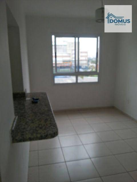 Apartamento para alugar com 2 quartos, 50m² - Foto 3