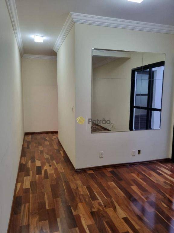 Apartamento à venda e aluguel com 3 quartos, 100m² - Foto 5