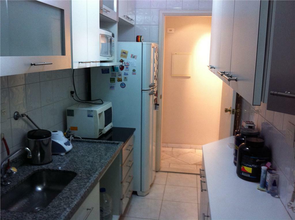 Apartamento à venda com 2 quartos, 60m² - Foto 14