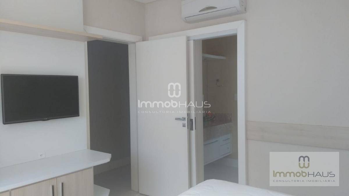 Apartamento à venda com 4 quartos, 167m² - Foto 11