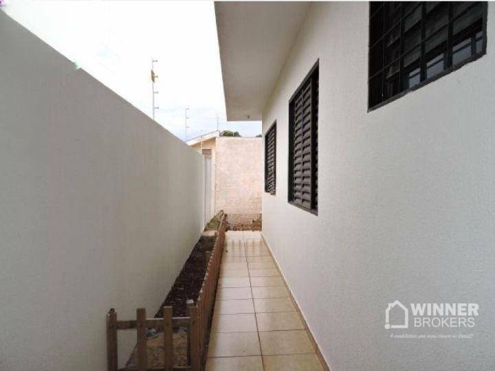 Casa à venda com 2 quartos, 80m² - Foto 6