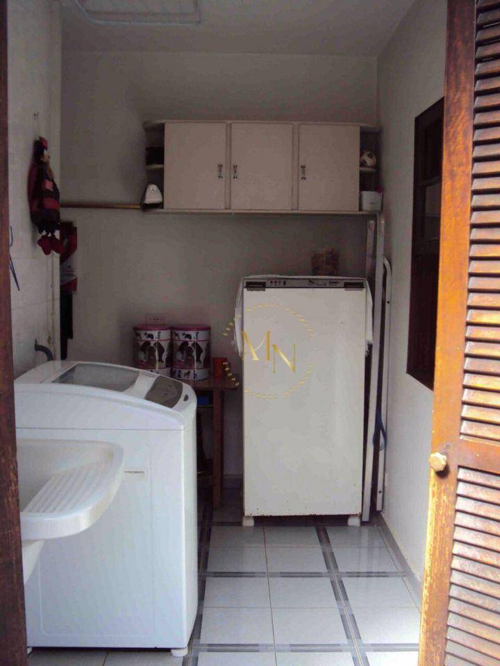 Sobrado à venda com 3 quartos, 160m² - Foto 4