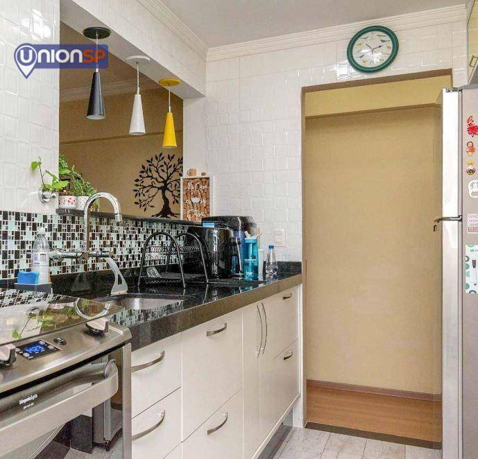 Apartamento à venda com 3 quartos, 71m² - Foto 14