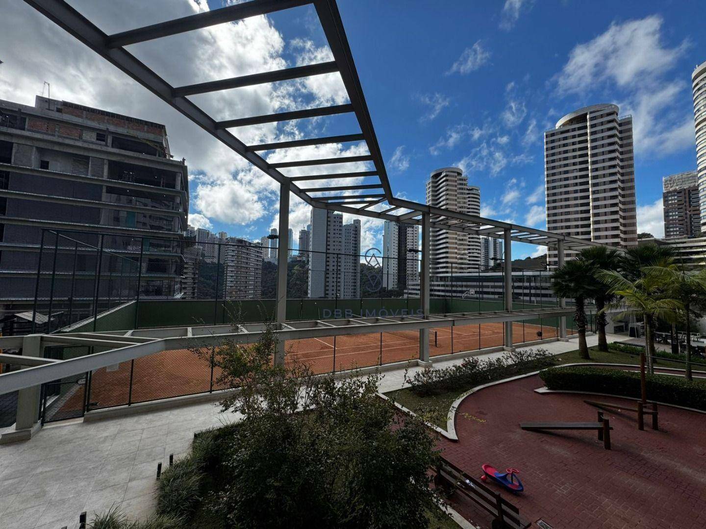Apartamento à venda com 4 quartos, 163m² - Foto 26