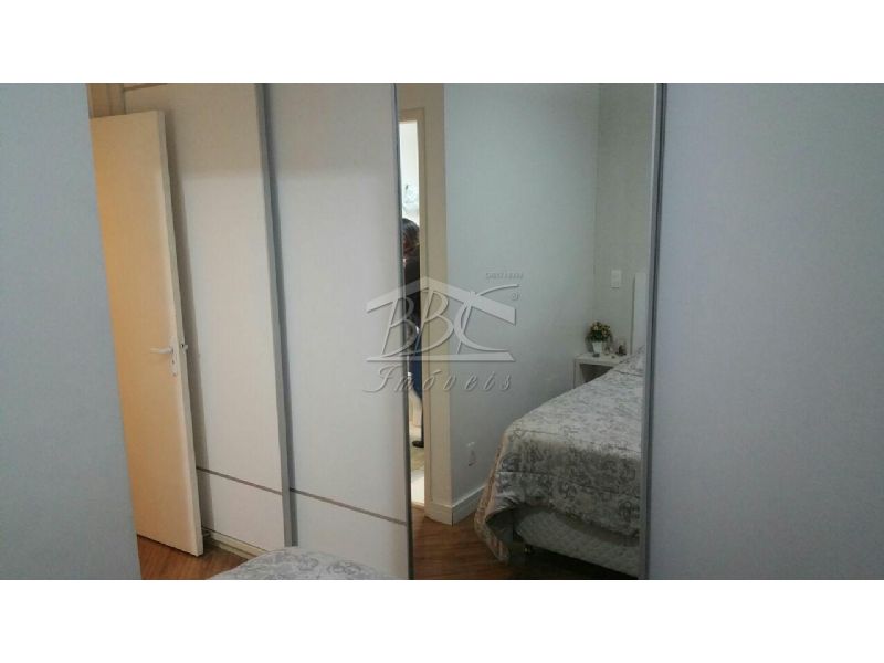 Apartamento à venda com 2 quartos, 70m² - Foto 17