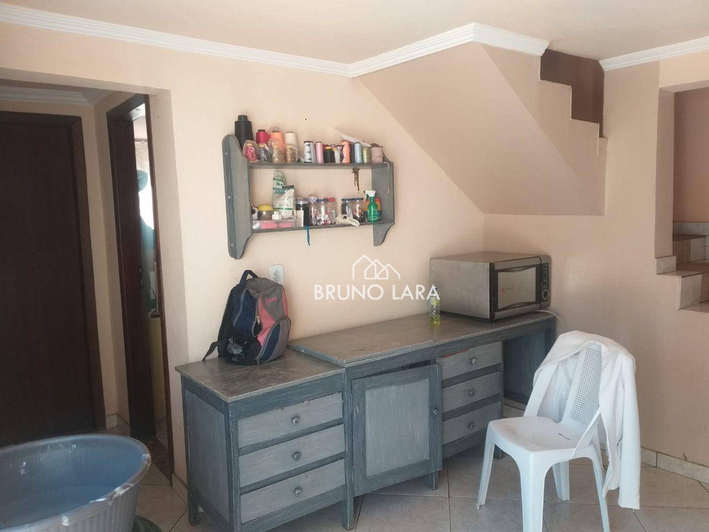 Casa à venda com 4 quartos, 240m² - Foto 30