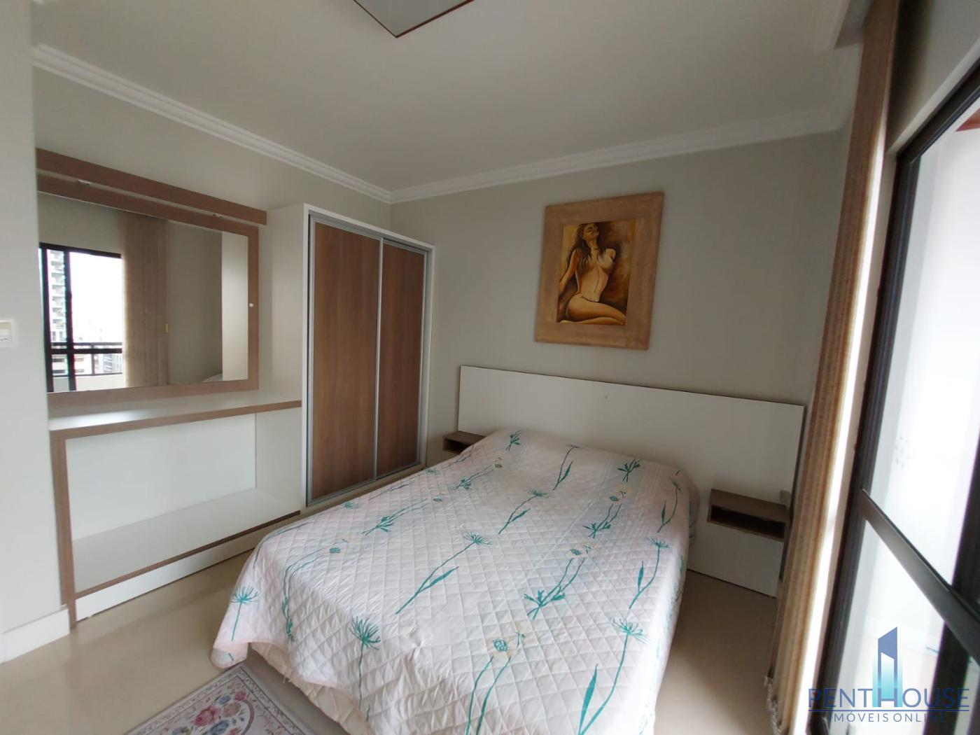 Apartamento à venda com 4 quartos, 135m² - Foto 21