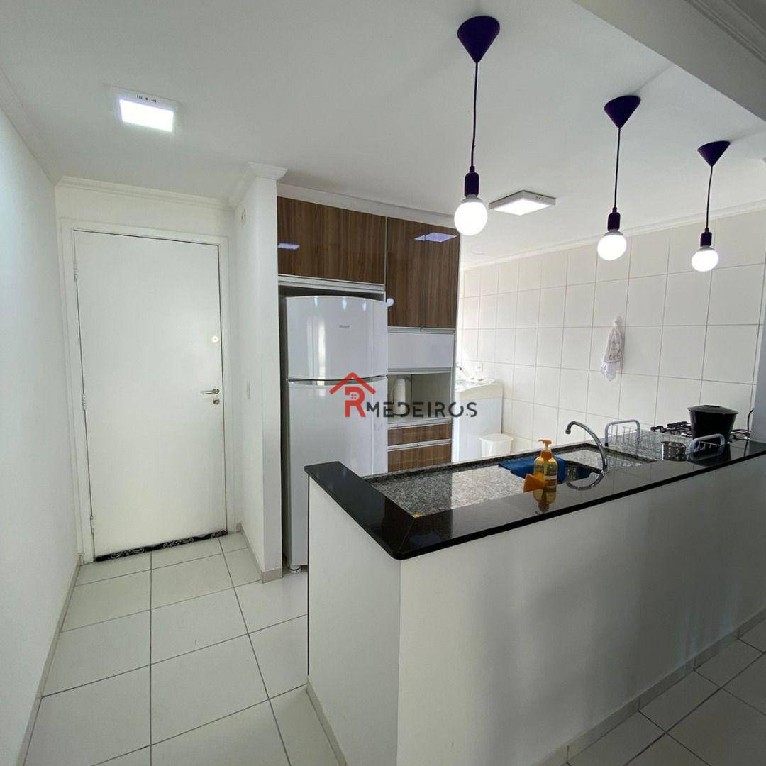 Apartamento à venda com 3 quartos, 91m² - Foto 2