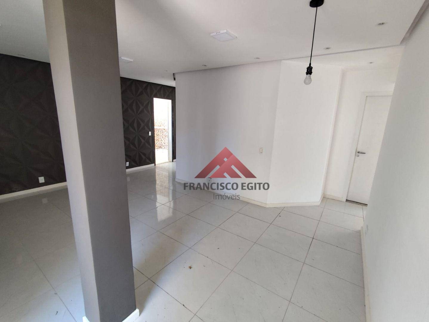 Cobertura à venda com 2 quartos, 70m² - Foto 4