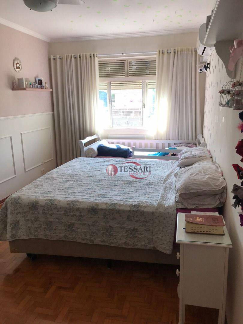 Apartamento à venda com 3 quartos, 140m² - Foto 10