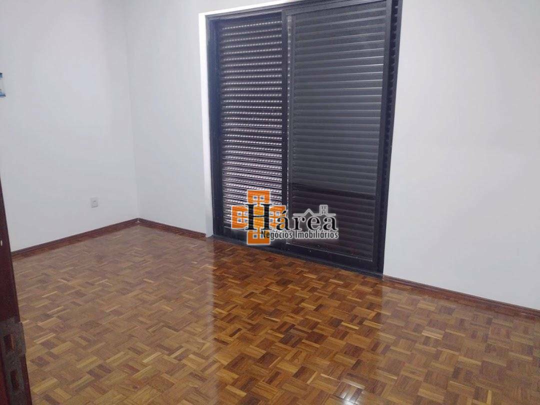 Sobrado à venda com 3 quartos, 280m² - Foto 3