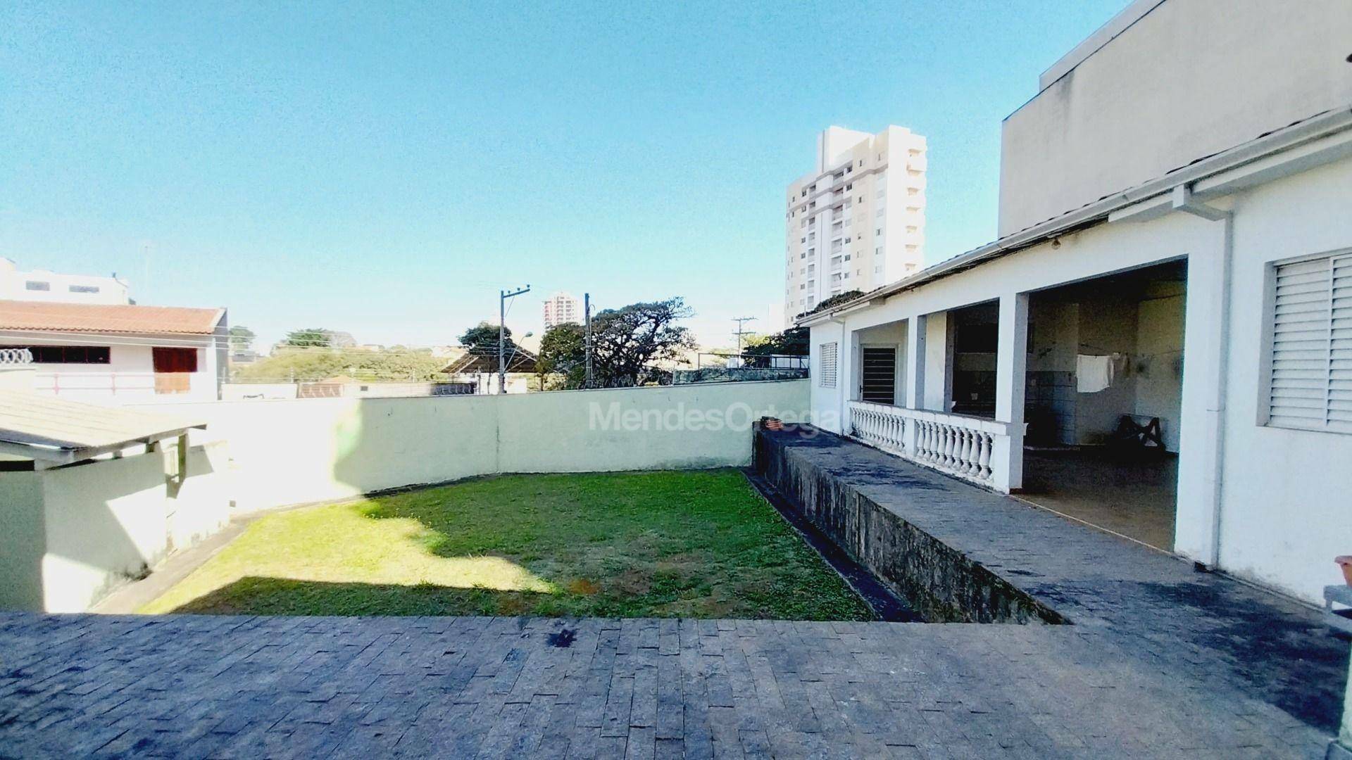 Casa à venda com 3 quartos, 425m² - Foto 4