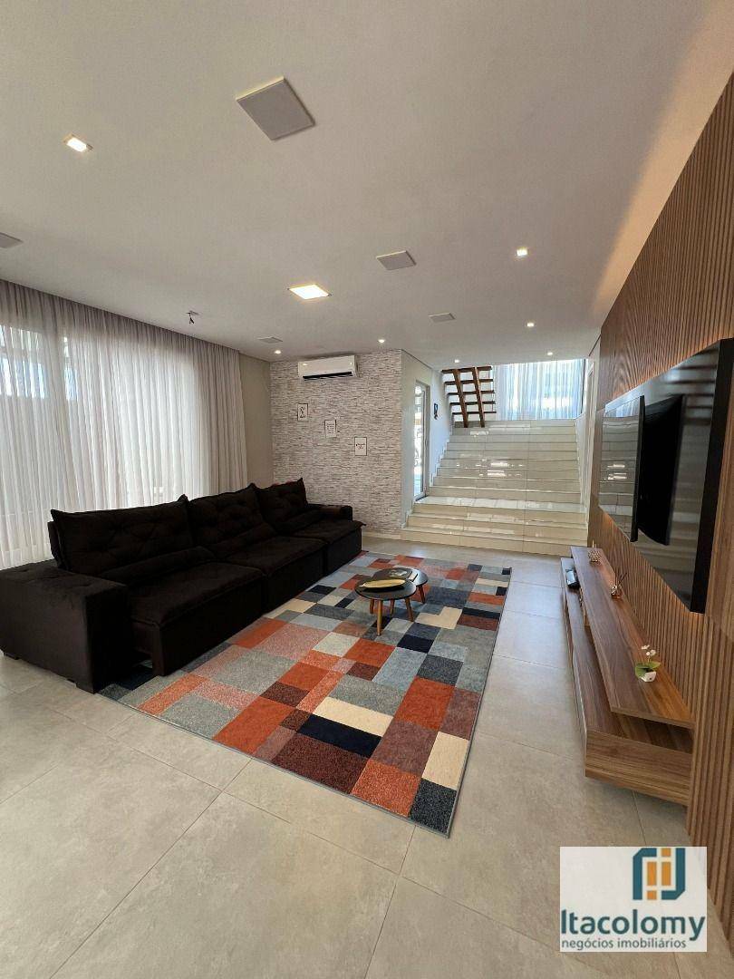 Casa de Condomínio à venda com 3 quartos, 254m² - Foto 4
