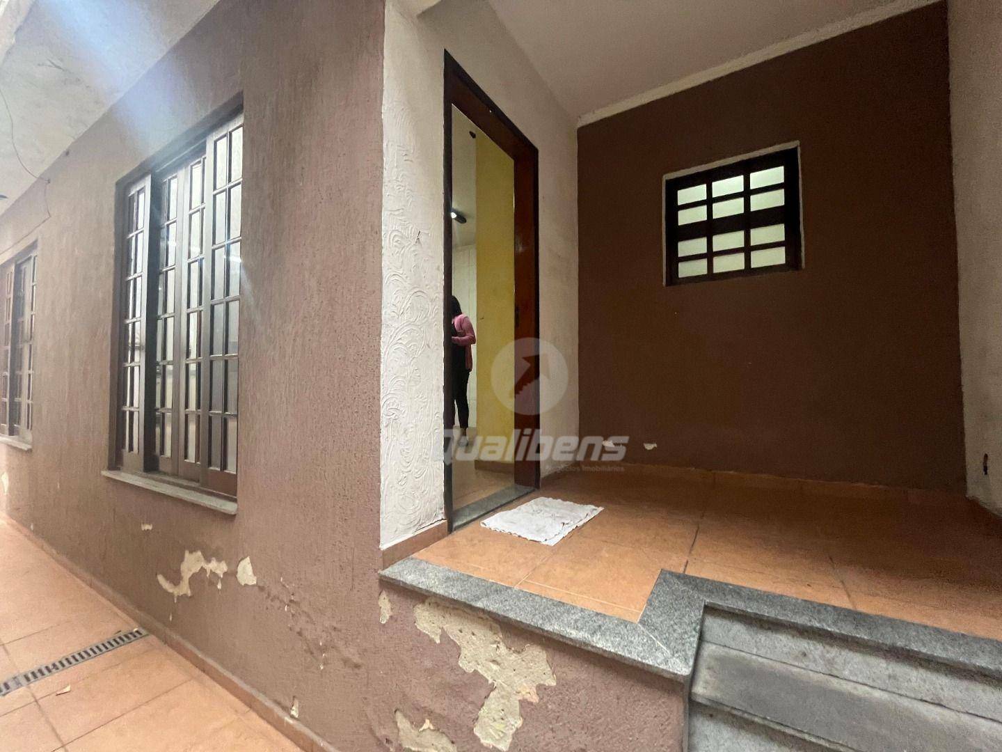 Sobrado para alugar com 3 quartos, 323m² - Foto 8