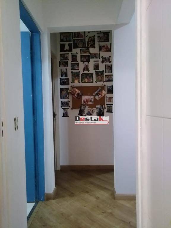 Apartamento à venda com 2 quartos, 58m² - Foto 4
