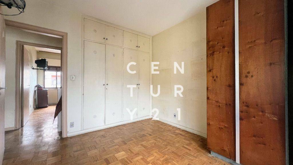 Apartamento à venda com 3 quartos, 180m² - Foto 21