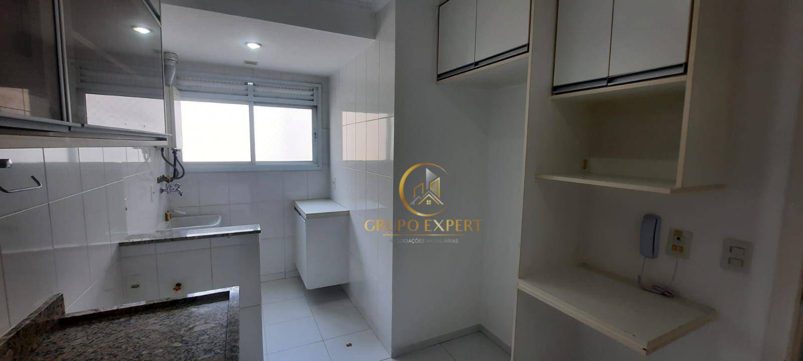 Apartamento à venda com 2 quartos, 80m² - Foto 12