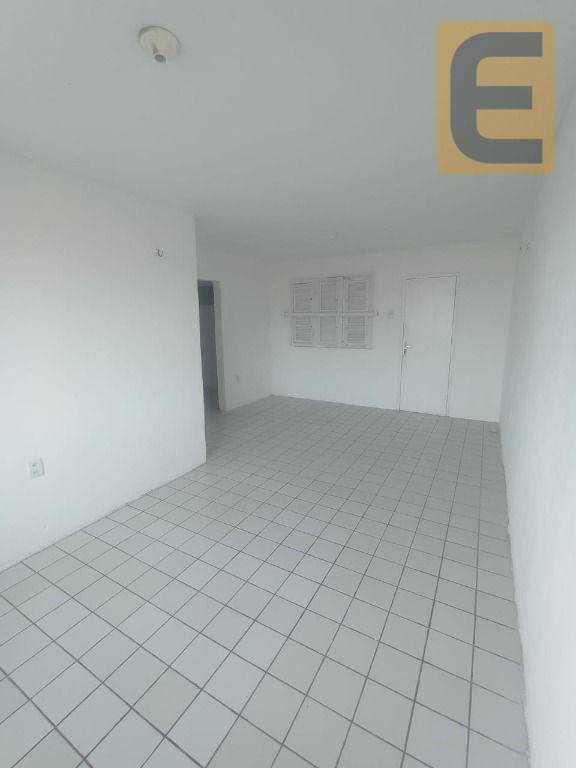 Apartamento para alugar com 2 quartos, 55m² - Foto 2