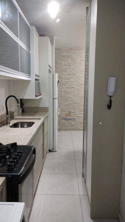 Apartamento à venda com 3 quartos, 74m² - Foto 4