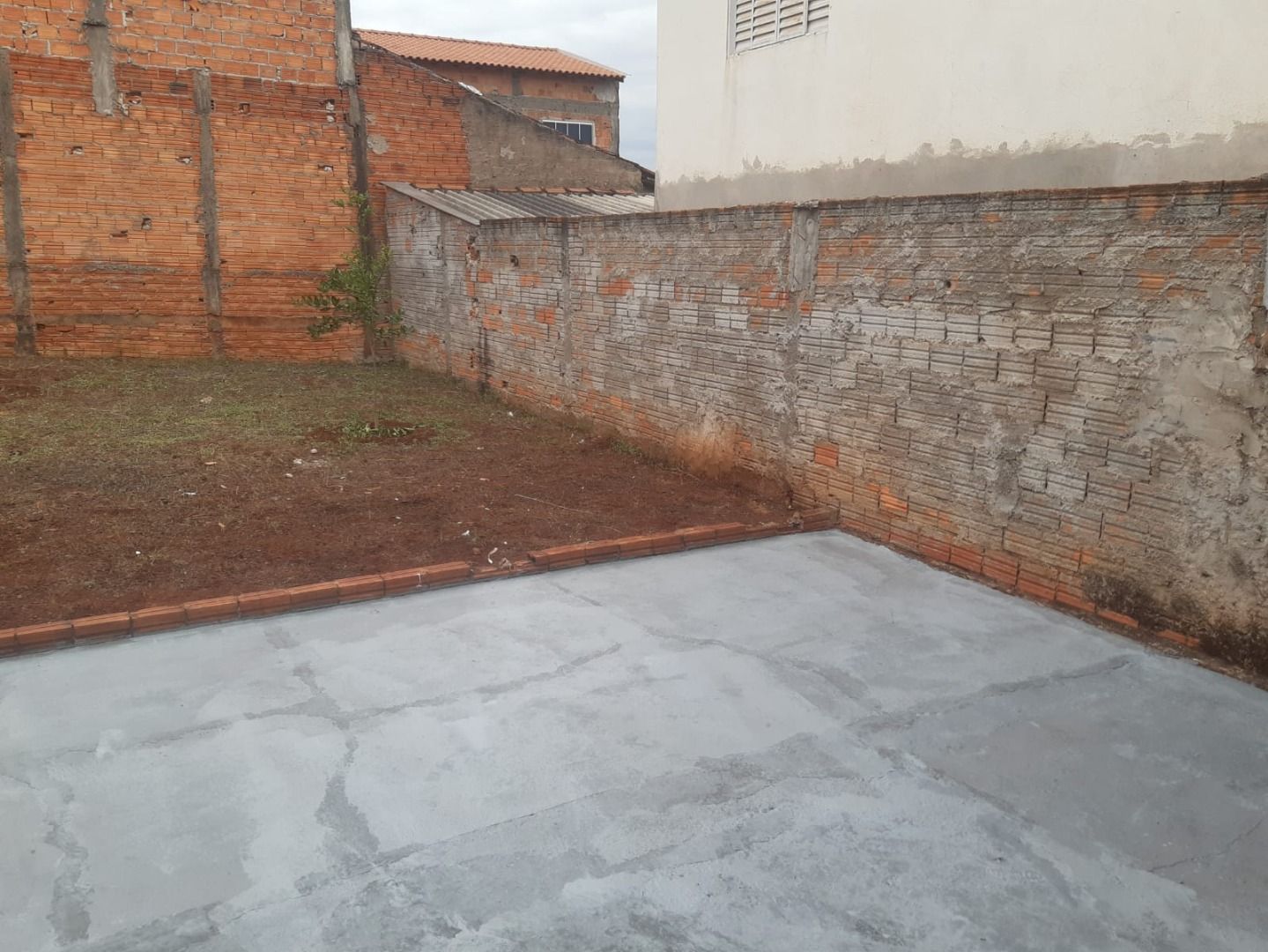 Casa à venda com 2 quartos, 50m² - Foto 12