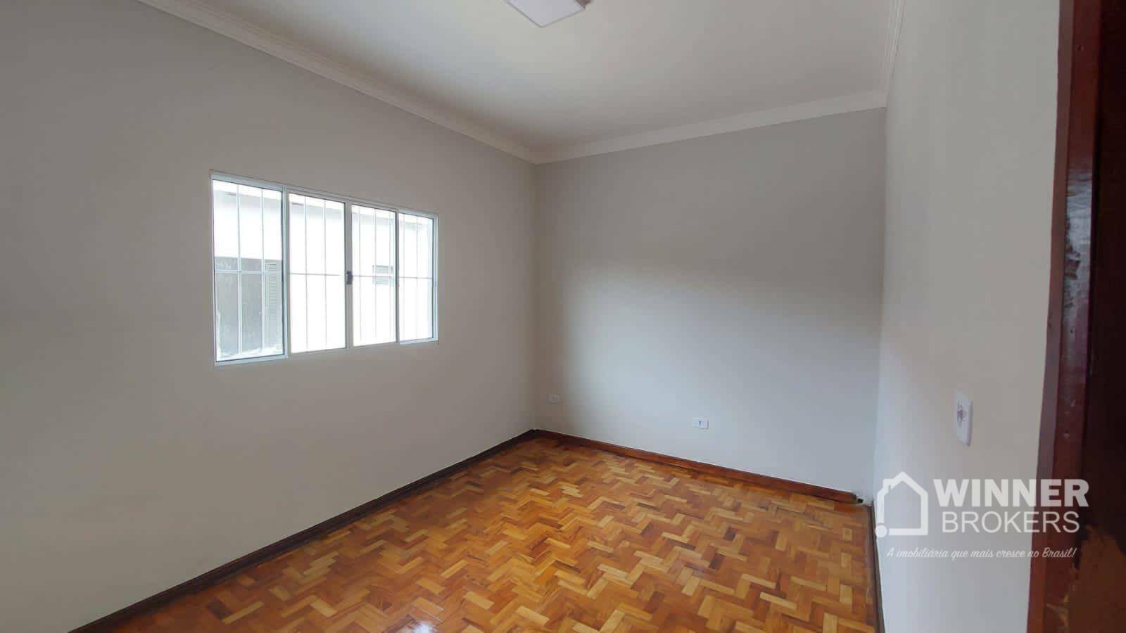 Casa à venda com 3 quartos, 99m² - Foto 9