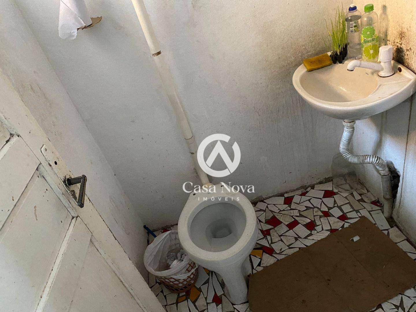 Casa à venda com 2 quartos, 150m² - Foto 15