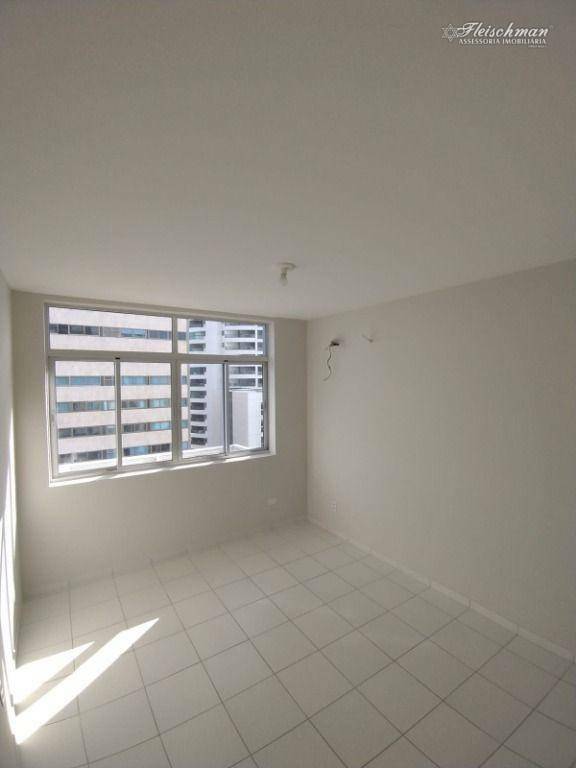 Apartamento para alugar com 4 quartos, 202m² - Foto 46