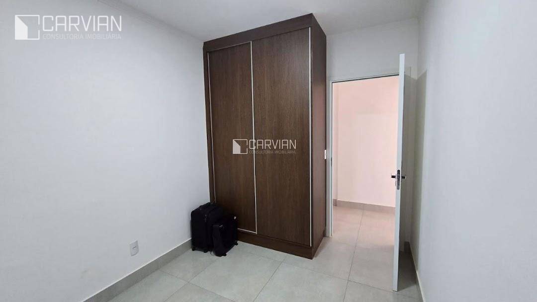 Apartamento à venda com 2 quartos, 60m² - Foto 5