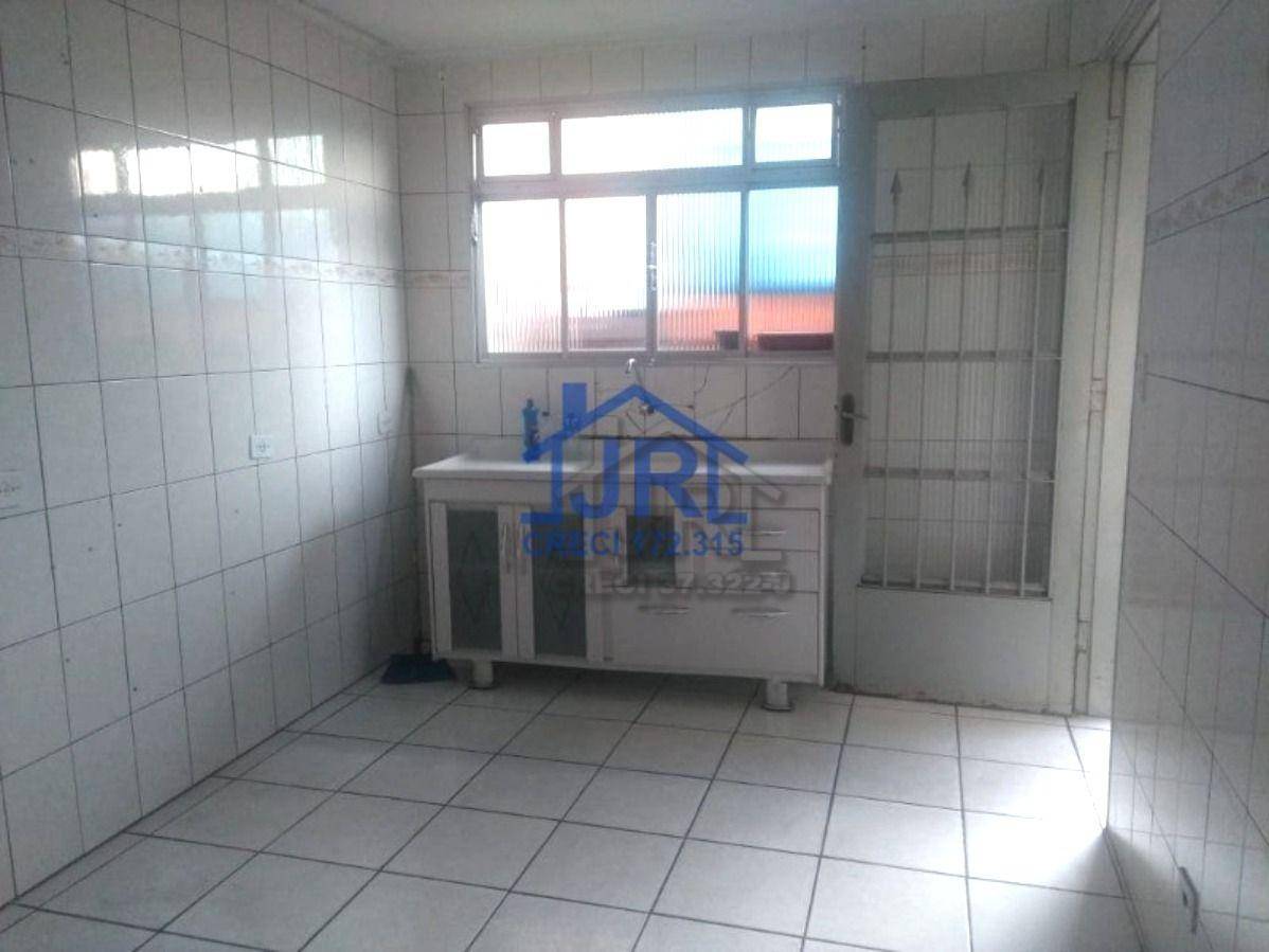 Casa à venda com 2 quartos, 150m² - Foto 14