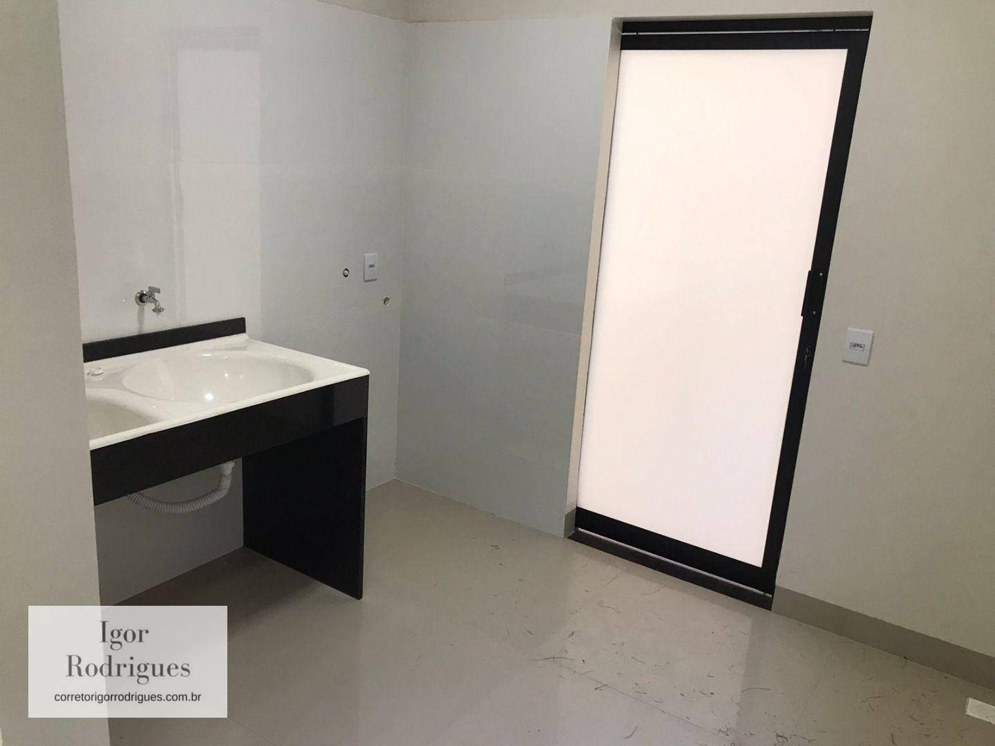 Sobrado à venda com 4 quartos, 330m² - Foto 15