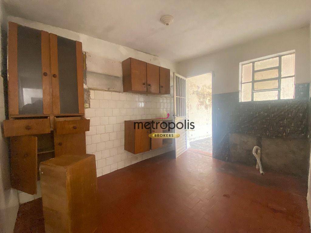 Casa à venda com 2 quartos, 200m² - Foto 26