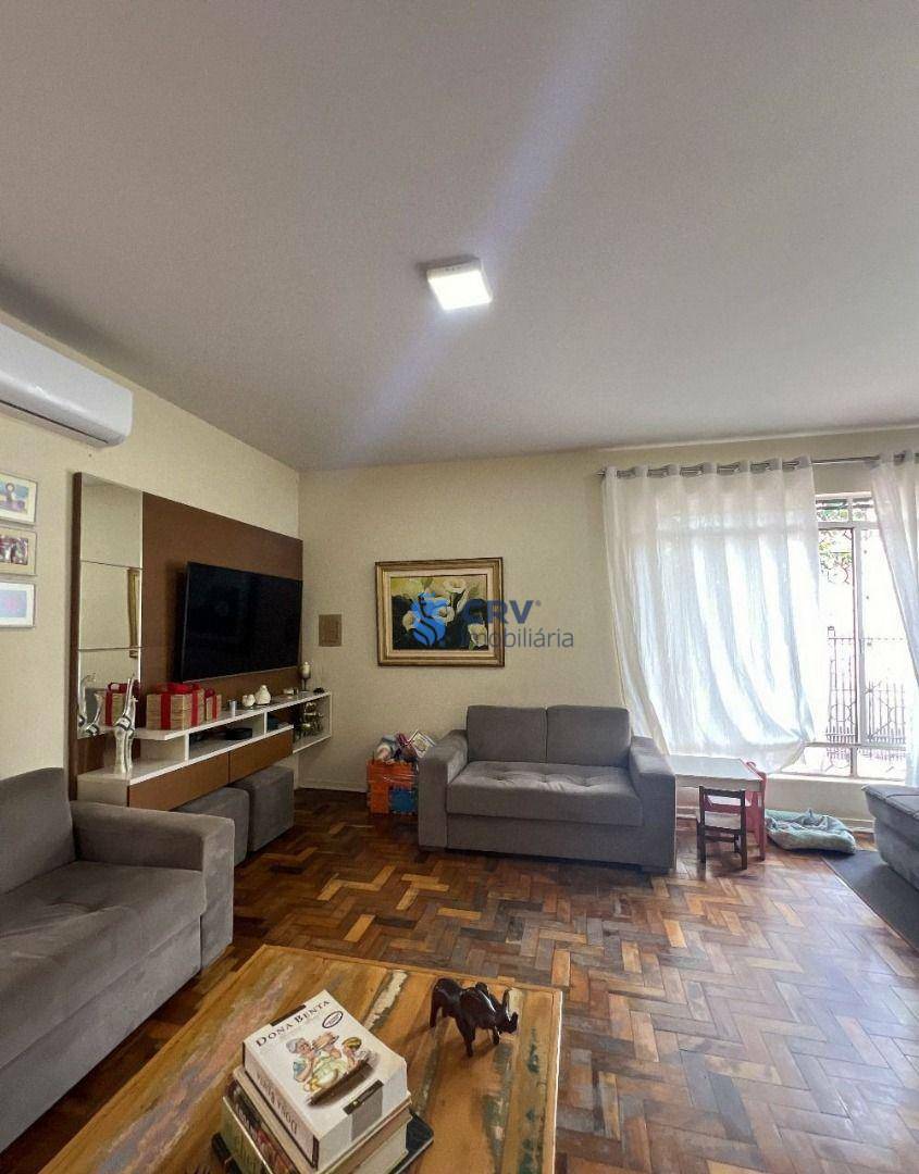 Casa à venda com 5 quartos, 178m² - Foto 1