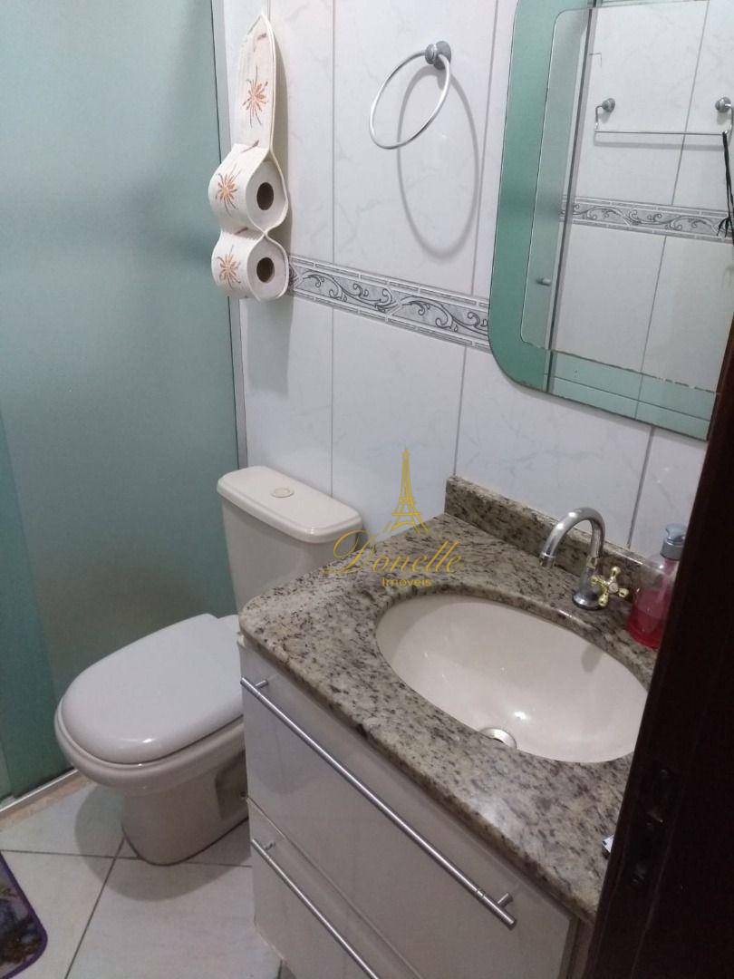 Casa à venda com 3 quartos, 200m² - Foto 18