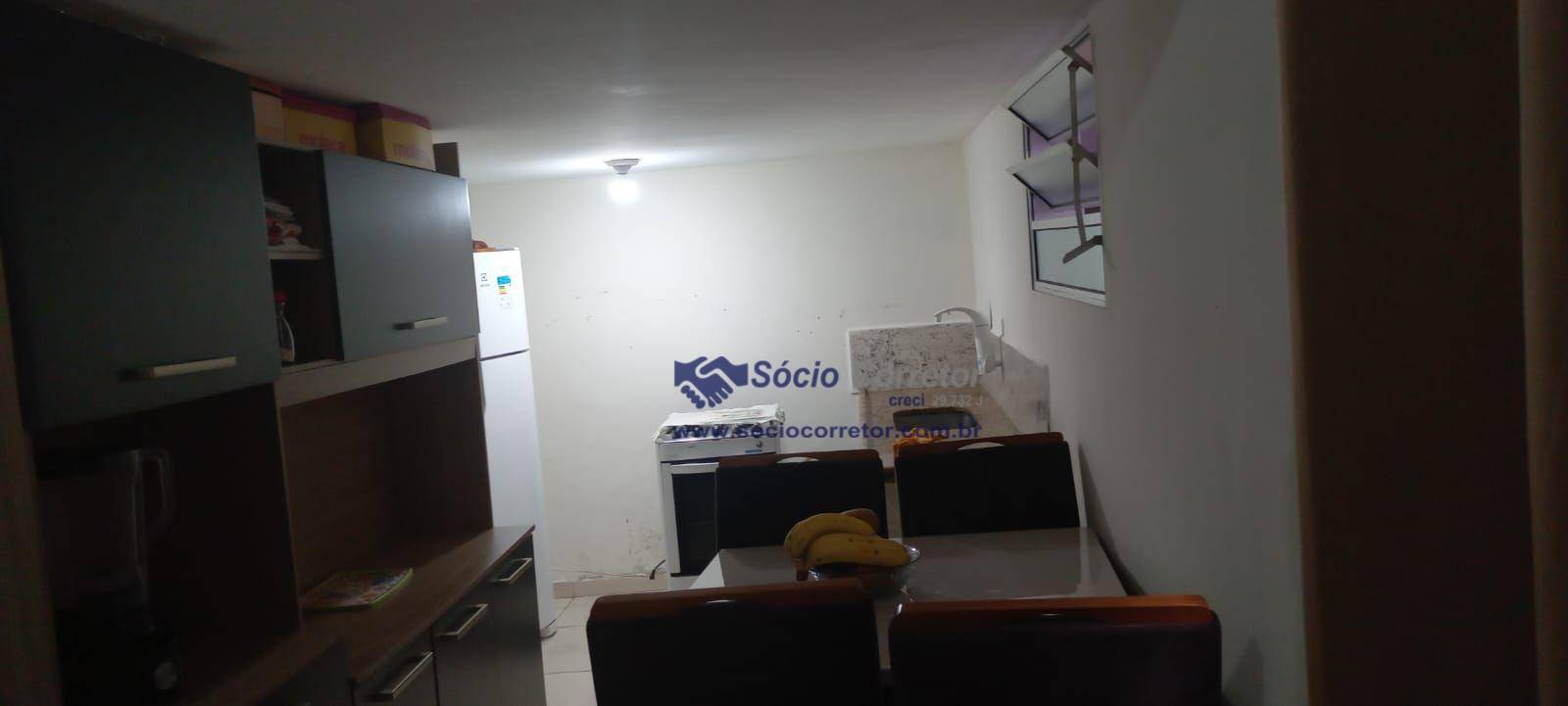 Sobrado à venda com 6 quartos, 140m² - Foto 4