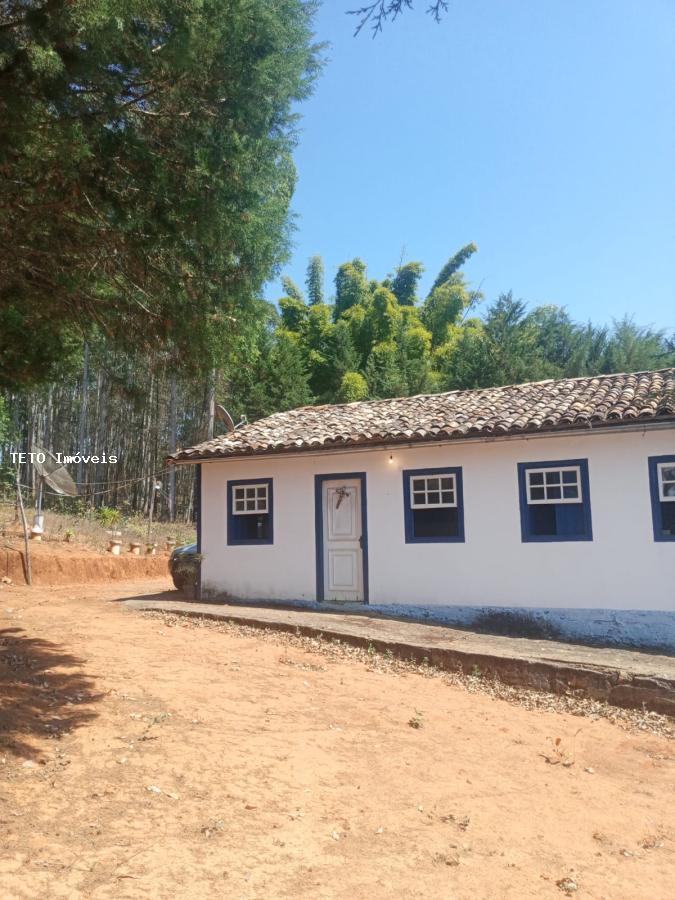 Fazenda à venda com 4 quartos, 1700m² - Foto 2