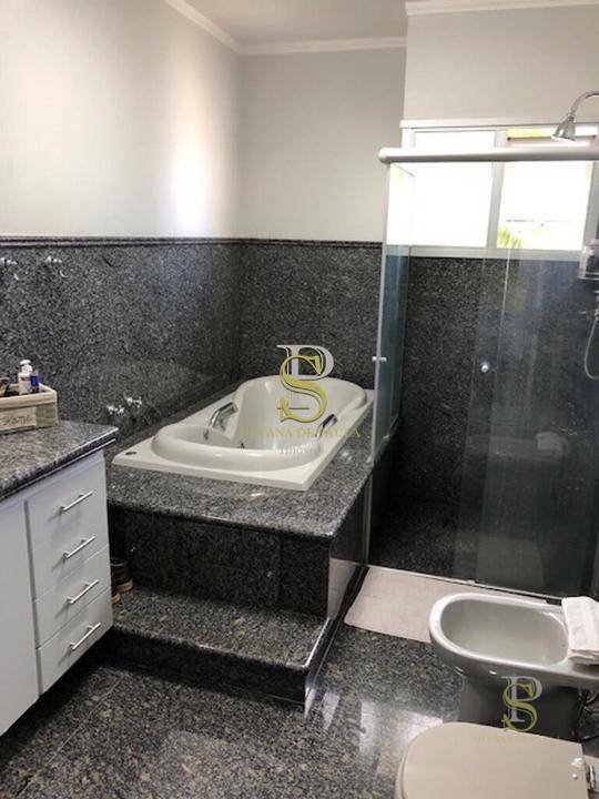 Casa de Condomínio à venda com 3 quartos, 239m² - Foto 15