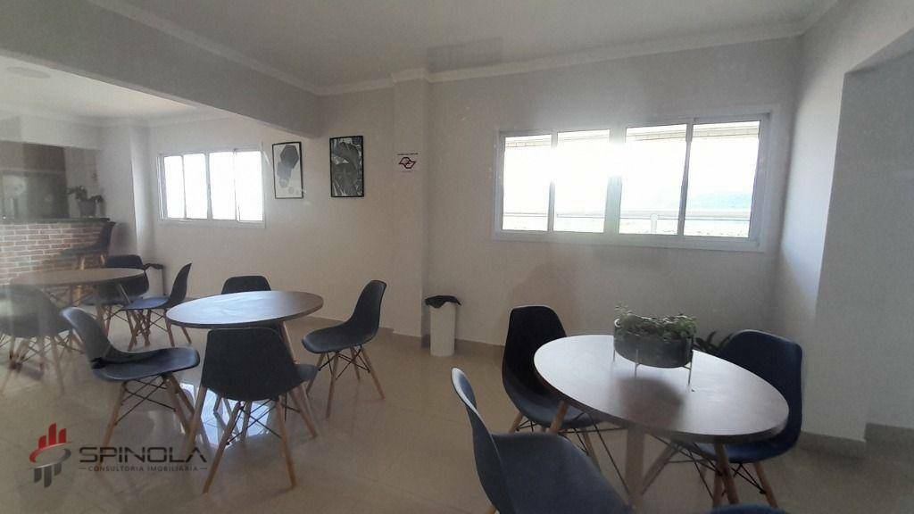 Apartamento à venda com 2 quartos, 55m² - Foto 15