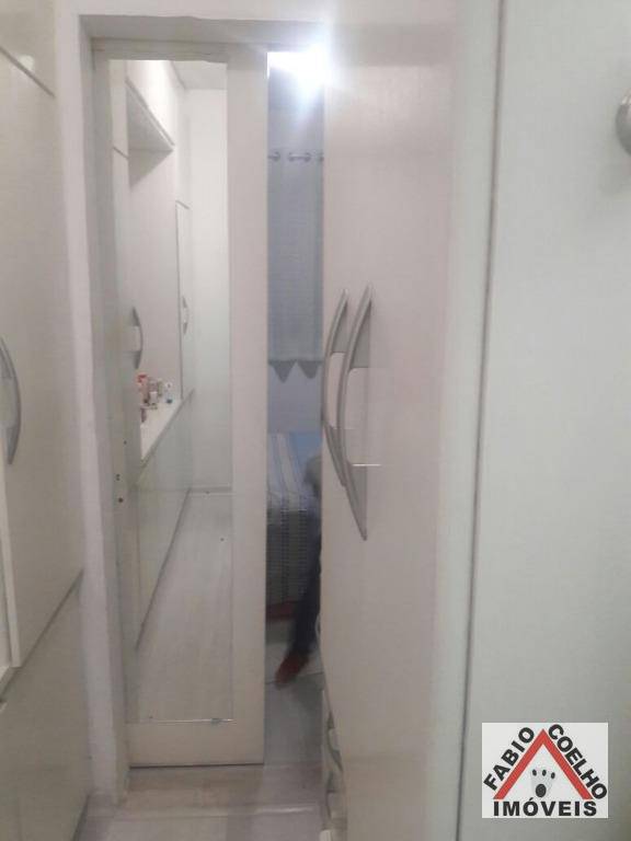 Apartamento à venda com 2 quartos, 56m² - Foto 28