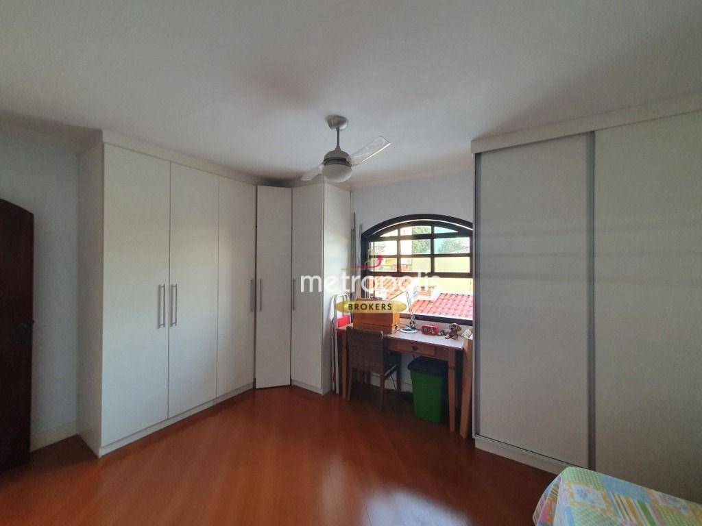 Sobrado à venda com 3 quartos, 215m² - Foto 10