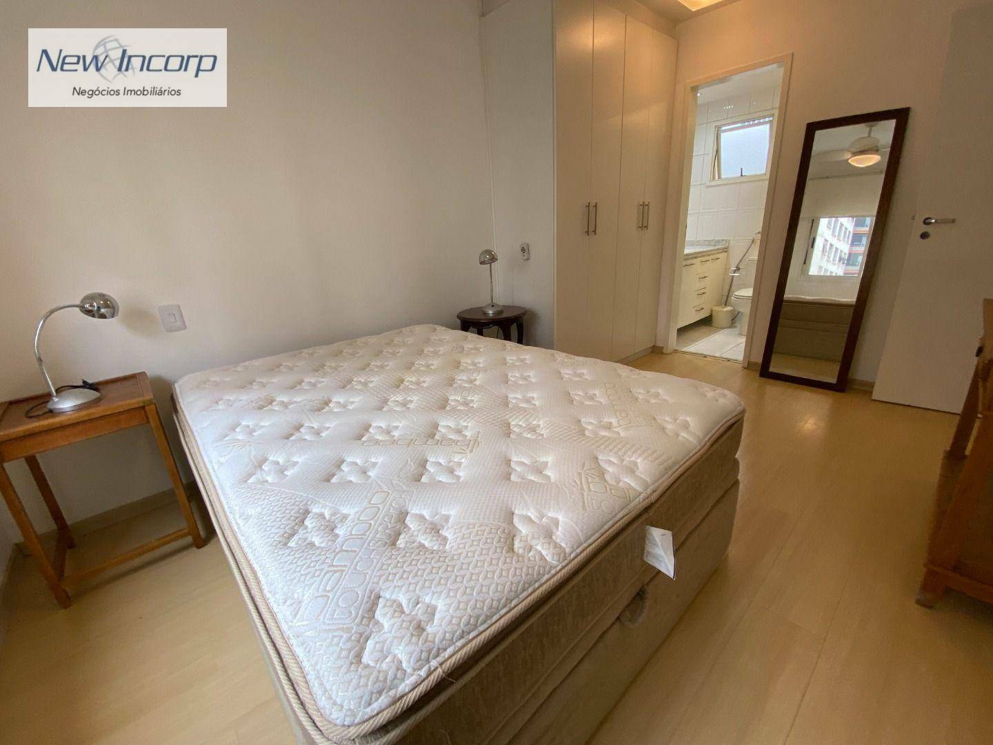 Apartamento à venda com 2 quartos, 72m² - Foto 26